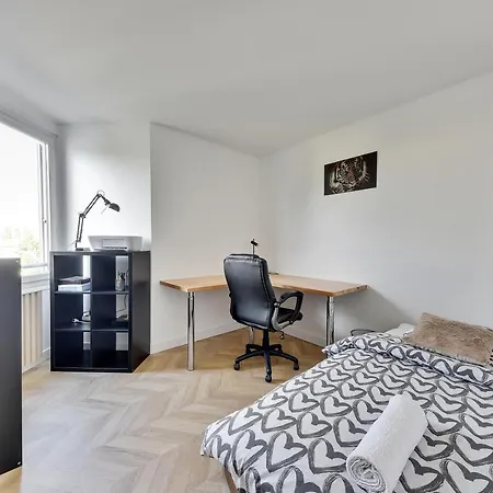 Chic Apart With Parking And Balcony Appartement *